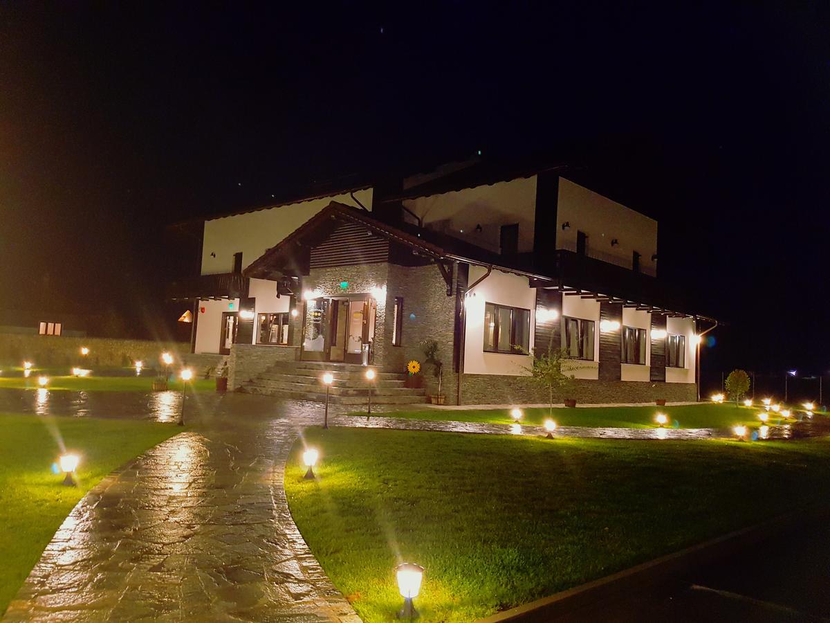 Pensiunea Campia Soarelui Apa Neagră 外观 照片